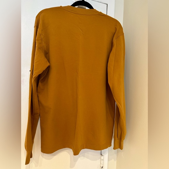 HEATTECH CREW NECK MEN SHIRT (Large) - Picture 2 of 3